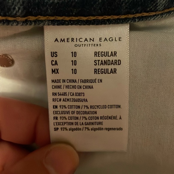 American Eagle ‘90s straight jeans distressed -size 10 - Picture 4 of 6
